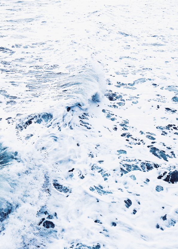 fotoplakat af havet og de blå bølger og bølgebrus